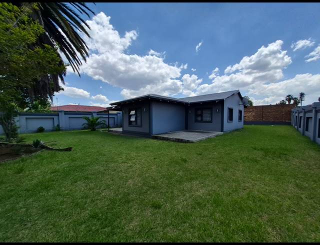 3 BEDROOM HOUSE FOR SALE IN COMET